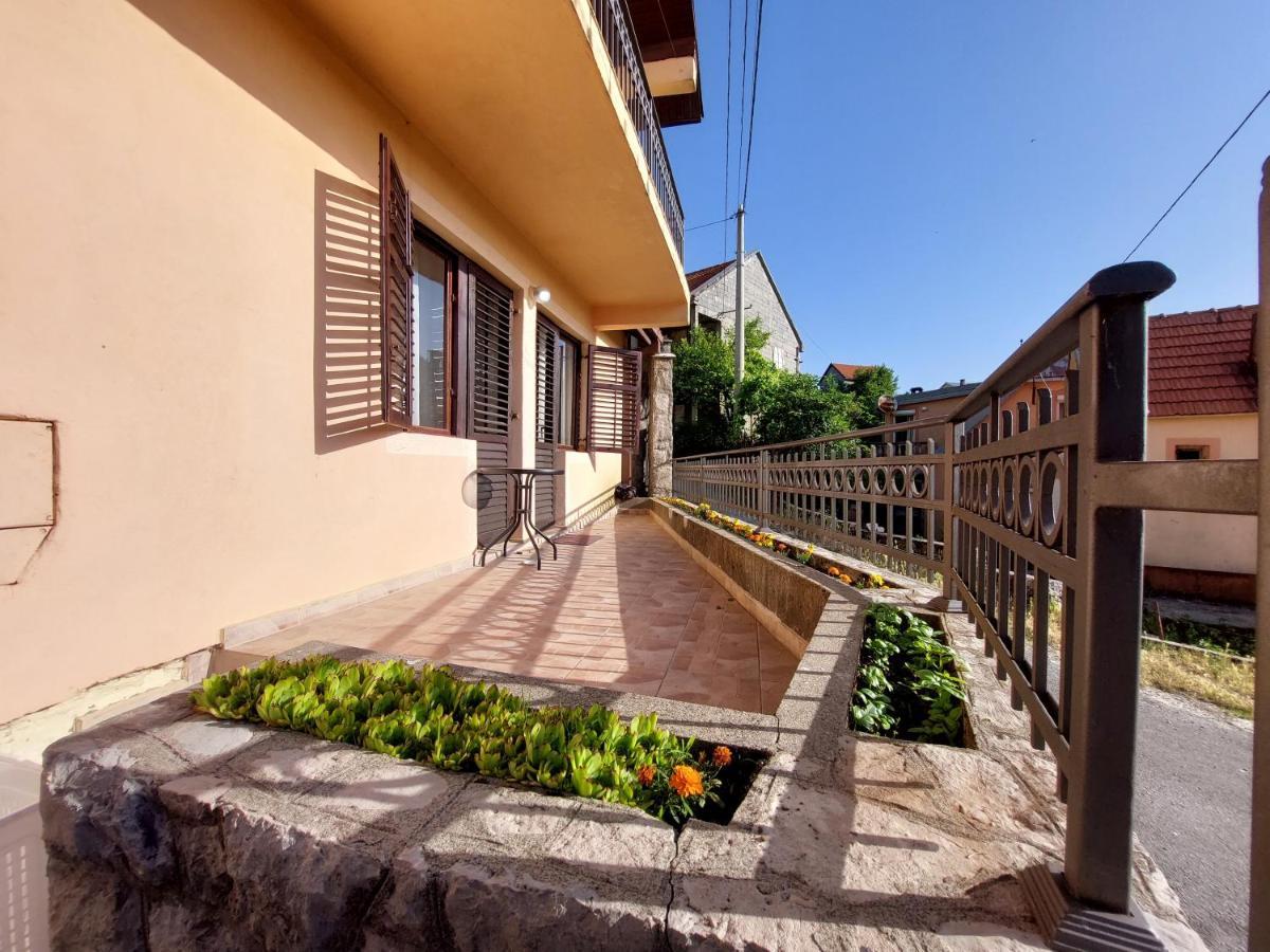 Holiday Home Milanovic Cetinje Dış mekan fotoğraf